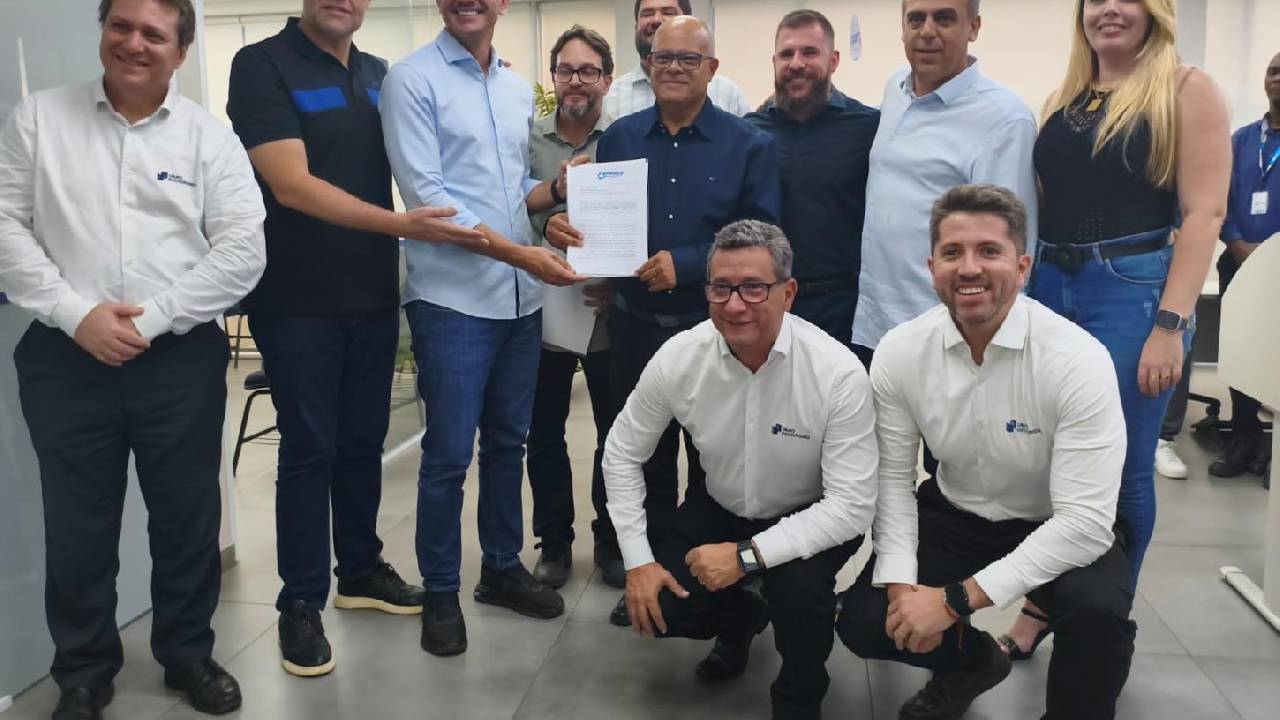 Aproaço e presidente da Alerj assinam Carta de Intenção em prol do desenvolvimento do setor de aço