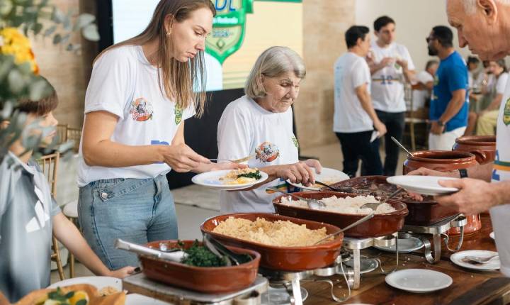 Feijoada Amigo Solidário da CDL Volta Redonda arrecada recursos para GAPC