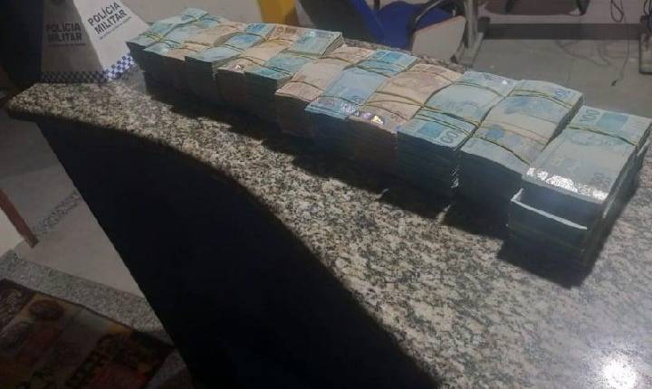 Piraí: Polícia Militar apreende R$ 500 mil em dinheiro durante abordagem na Dutra
