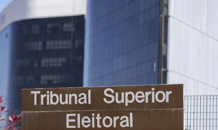 Termina neste sábado prazo para que partidos registrem seus estatutos 