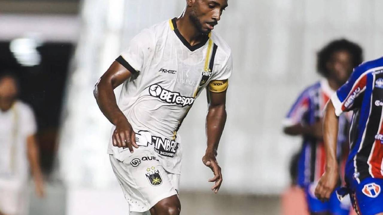 Voltaço perde pênalti e o jogo na Série C do Campeonato Brasileiro