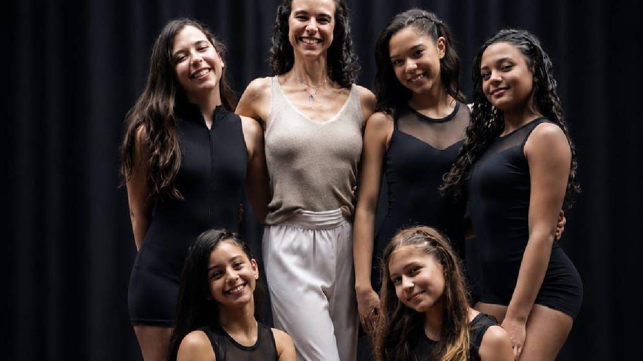 VR: Alunas do projeto Ballet Educação são selecionadas para o Festival de Dança de Joinville