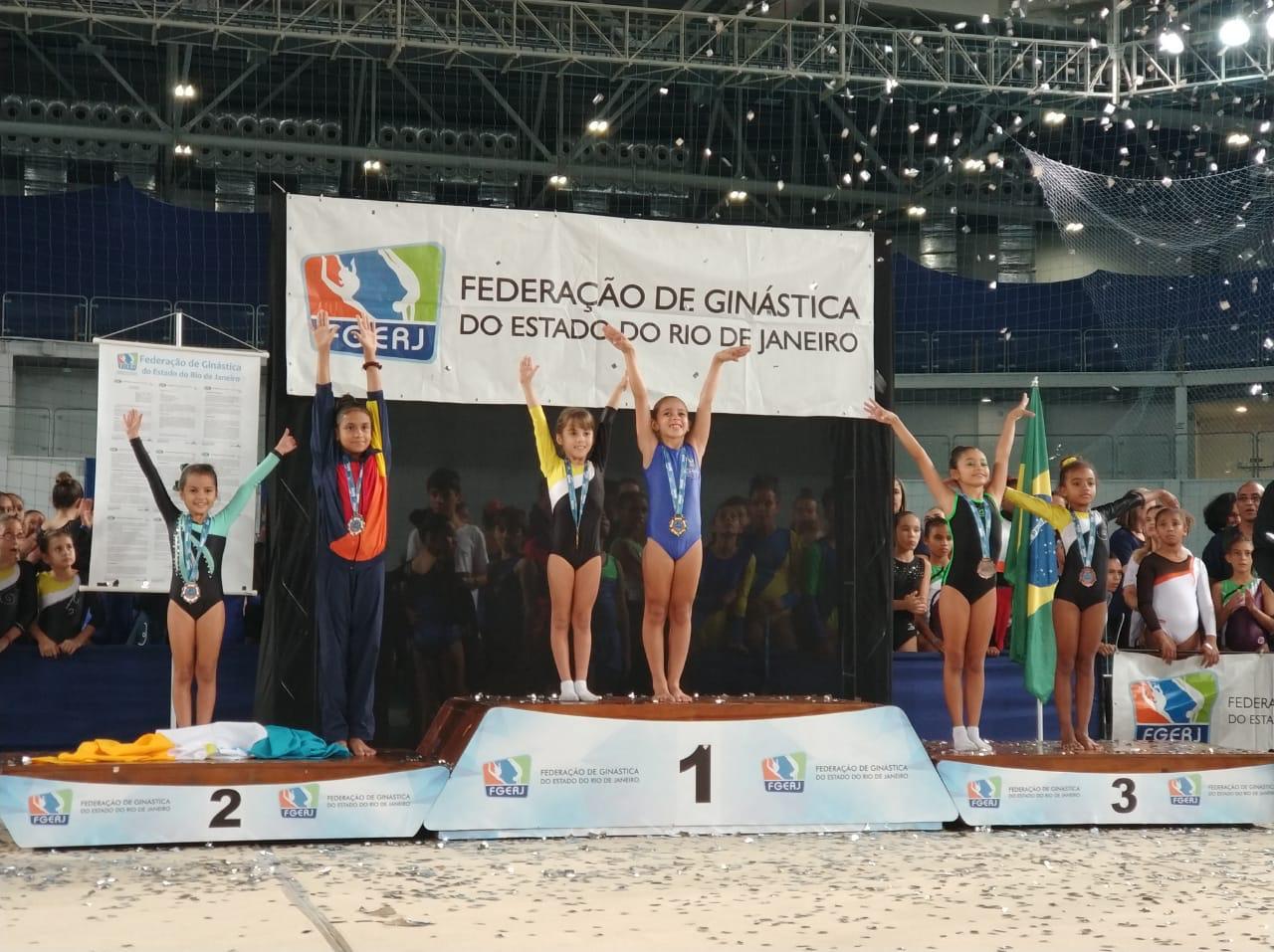 Aprovada por Georgete, ginasta de Volta Redonda é contratada pelo Flamengo