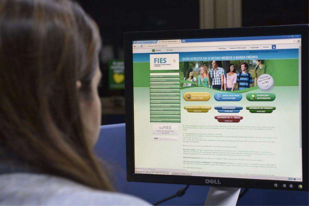 Inscrições para o Fies terminam na quarta-feira, dia 12.