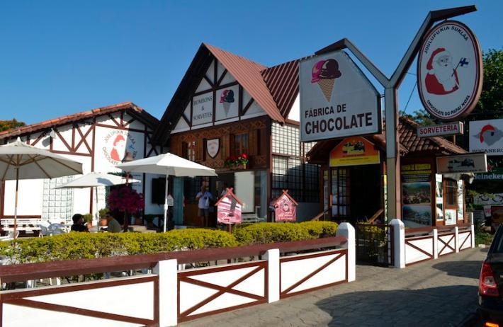 Mauá e Penedo figuram entre os destinos no Interior mais procurados para o Carnaval, segundo SindHotéis Rio