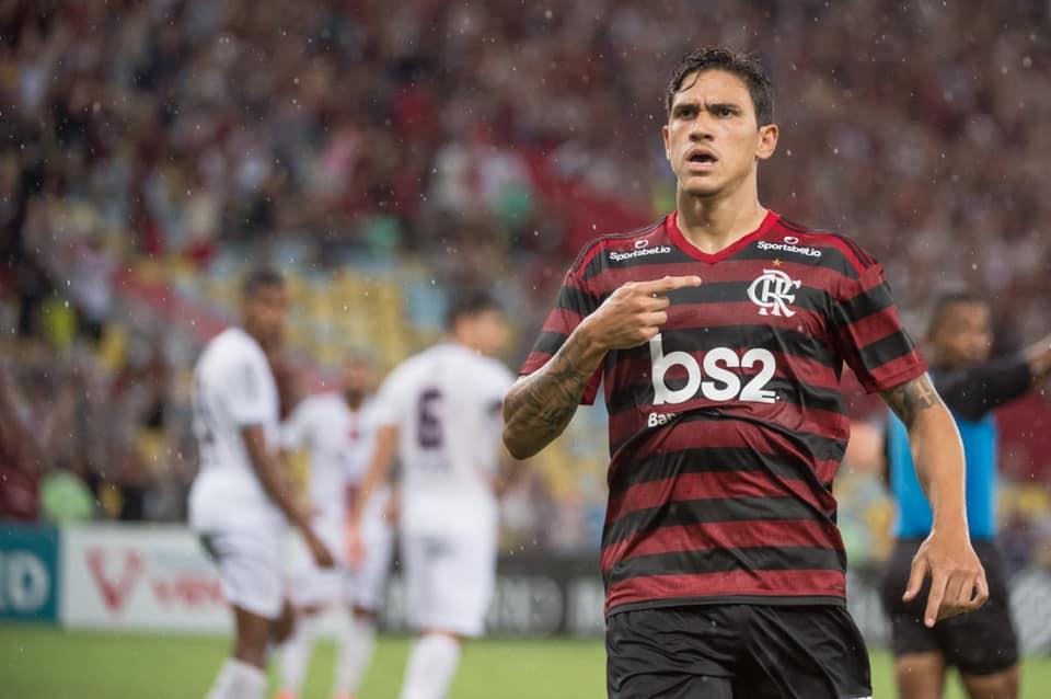 Resende sofre virada no Maracanã e segue sem vencer no Carioca