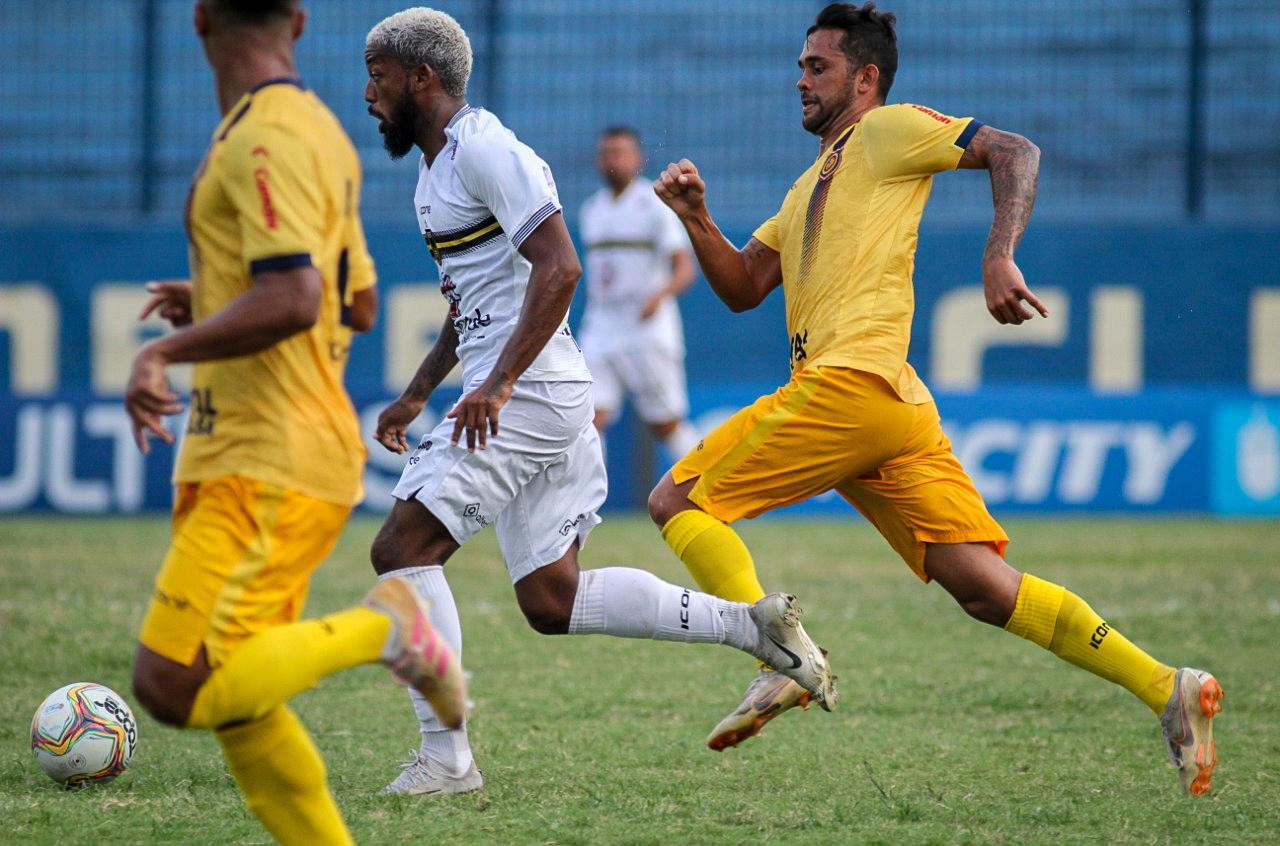 Antes da parada no Estadual, Voltaço é derrotado pelo Madureira