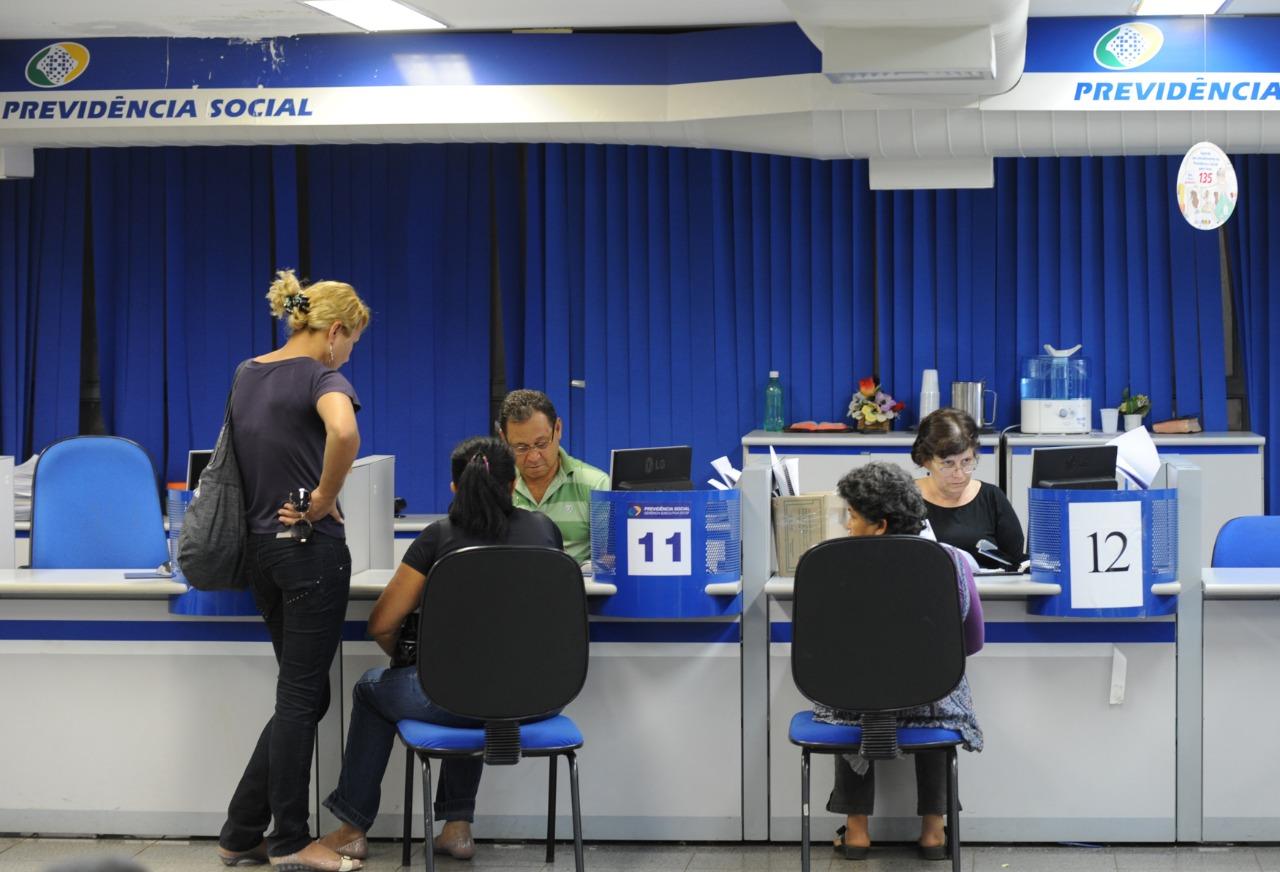 INSS: publicada MP que permite contratação de servidores aposentados