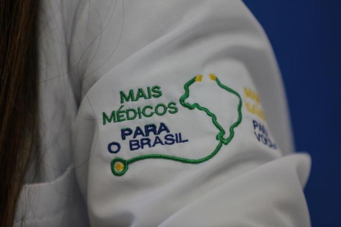 Efeito coronavírus: Mais de 4 mil médicos se inscreveram para atuar nos postos de saúde