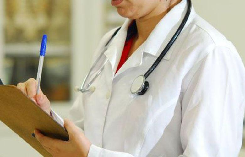 Pesquisa revela que 6 em cada 10 médicos brasileiros acham que país não está pronto para enfrentar pandemia