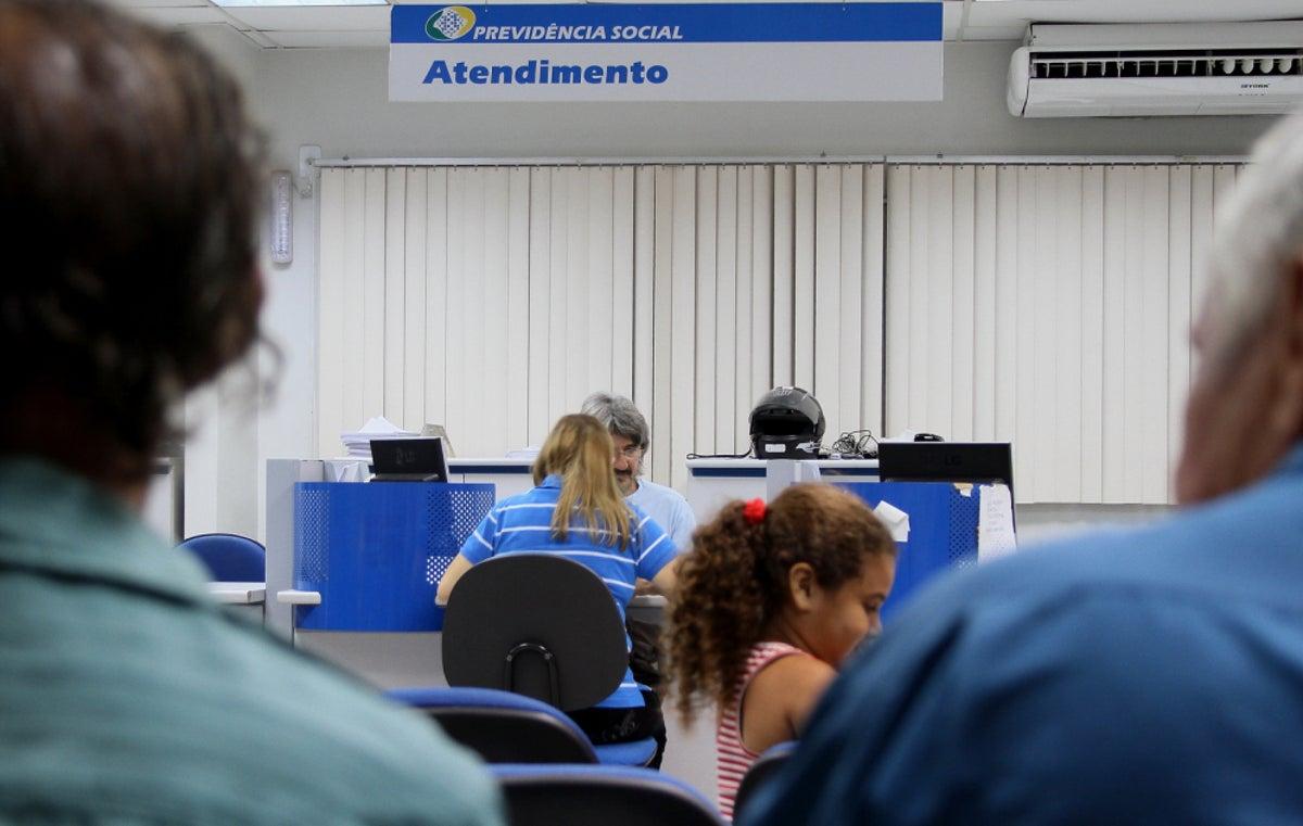 Segurados do INSS poderão receber benefício direto em conta-corrente