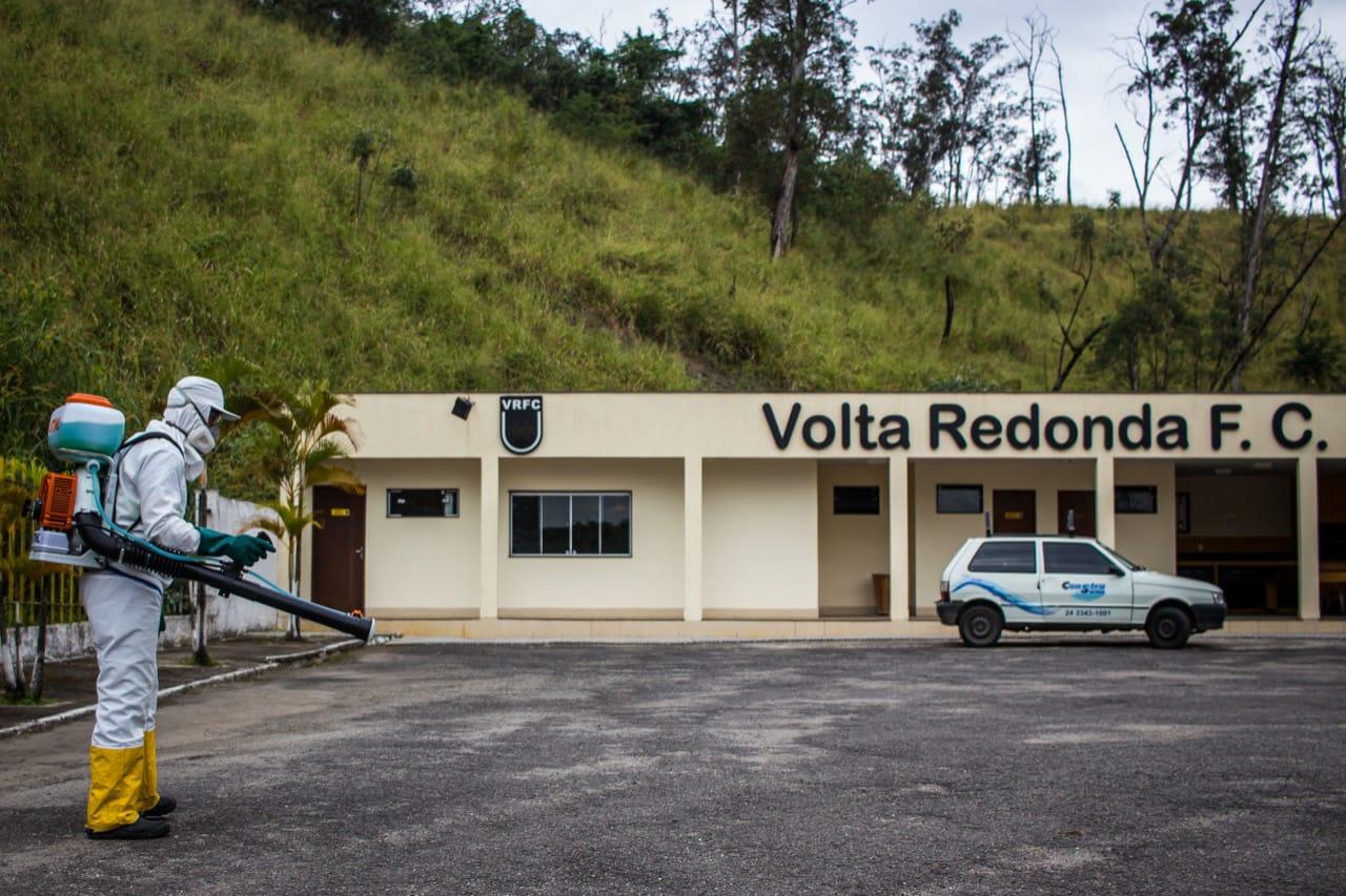 Voltaço realiza a sanitização da sede e do ônibus do clube