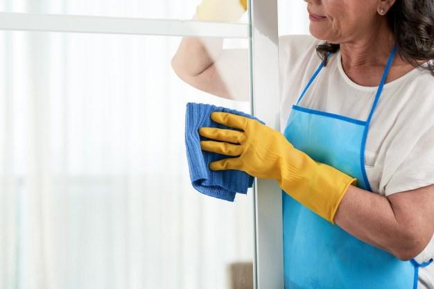 Vulnerabilidade de trabalhadoras domésticas aumenta na pandemia