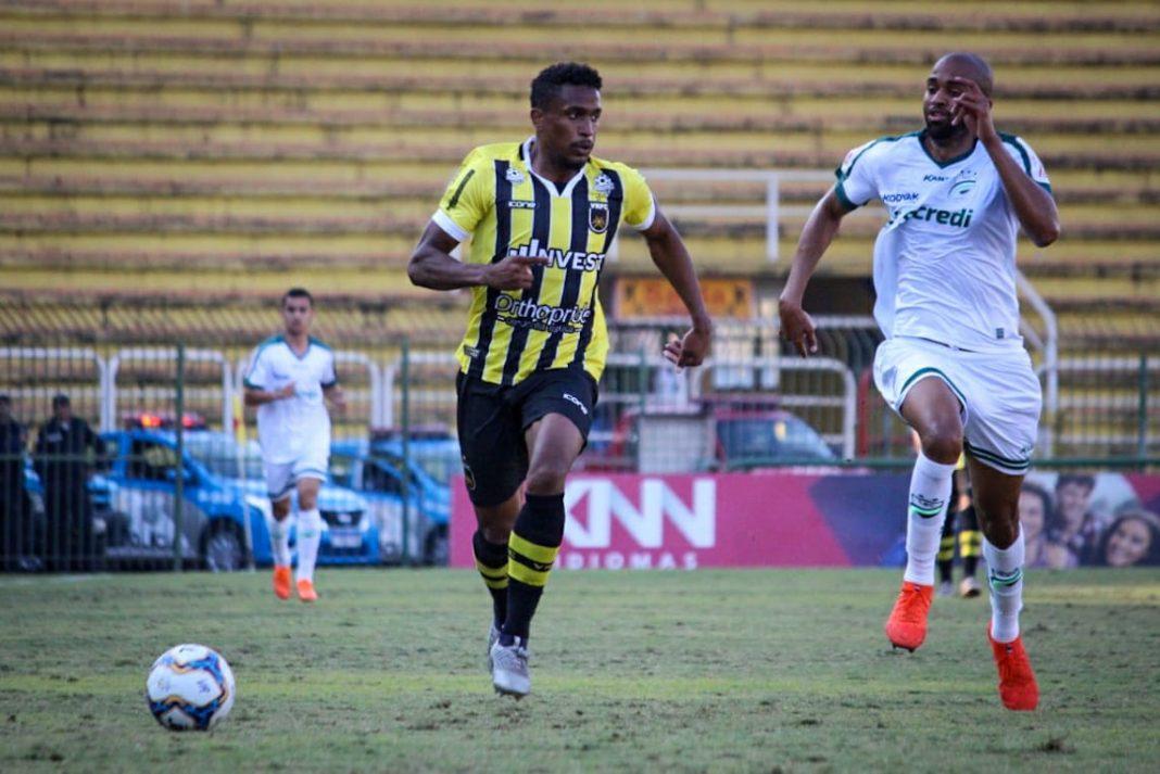 Reforço: Voltaço anuncia o retorno do meia Luciano Naninho