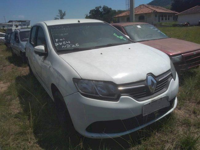 Detro realiza leilão de veículos com 219 lotes nesta quinta-feira