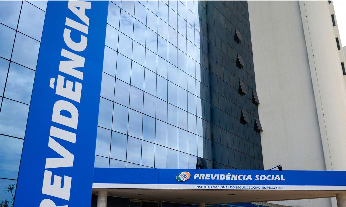 INSS informa que 202 peritos compareceram ao trabalho hoje