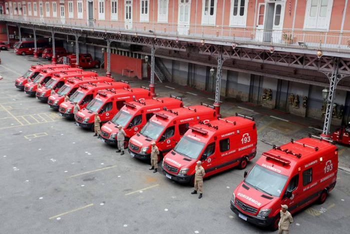 Corpo de Bombeiros vai contratar três mil agentes temporários em todo o Estado