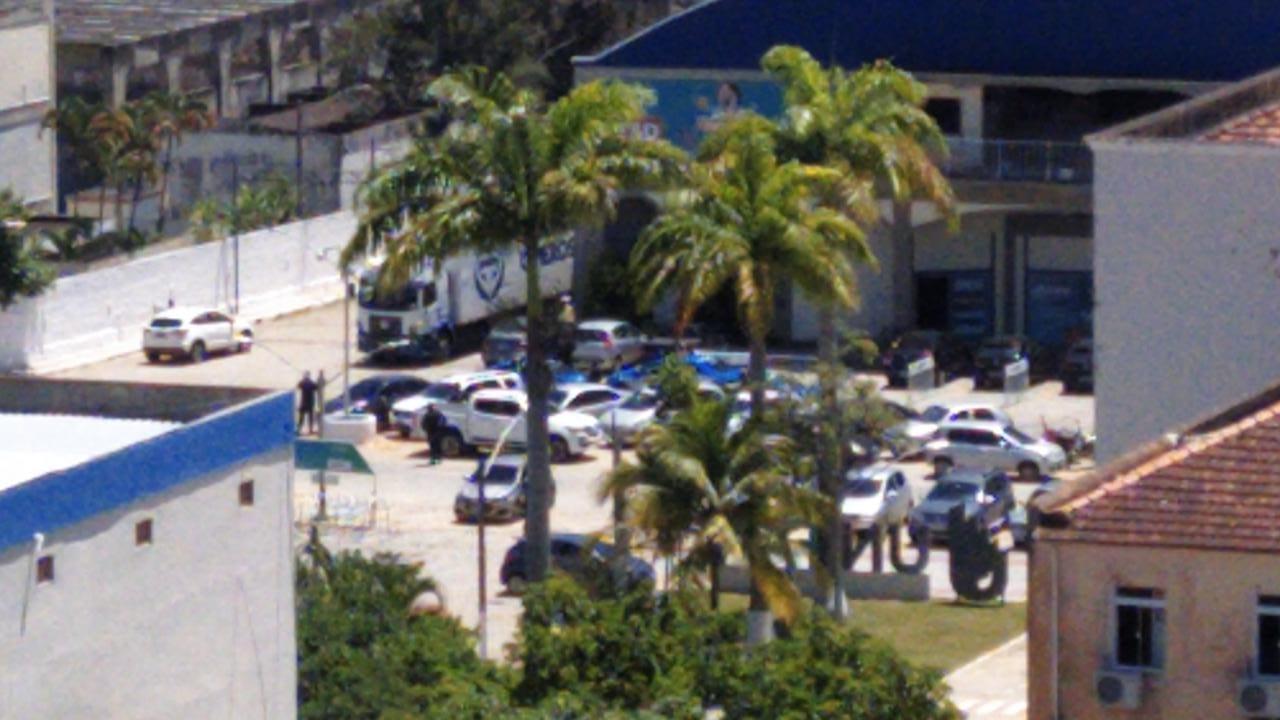 Valença: morre estudante baleada por PM durante sequestro na Unifaa