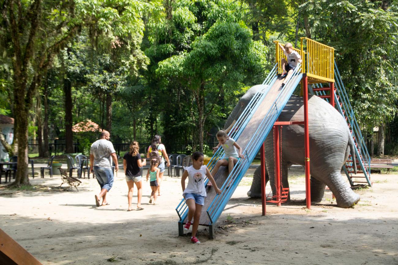 Volta Redonda: Parquinho infantil é a principal atração do Zoológico Municipal no final de semana
