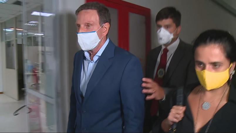 Prefeito Marcelo Crivella é preso a nove dias do fim de seu mandato