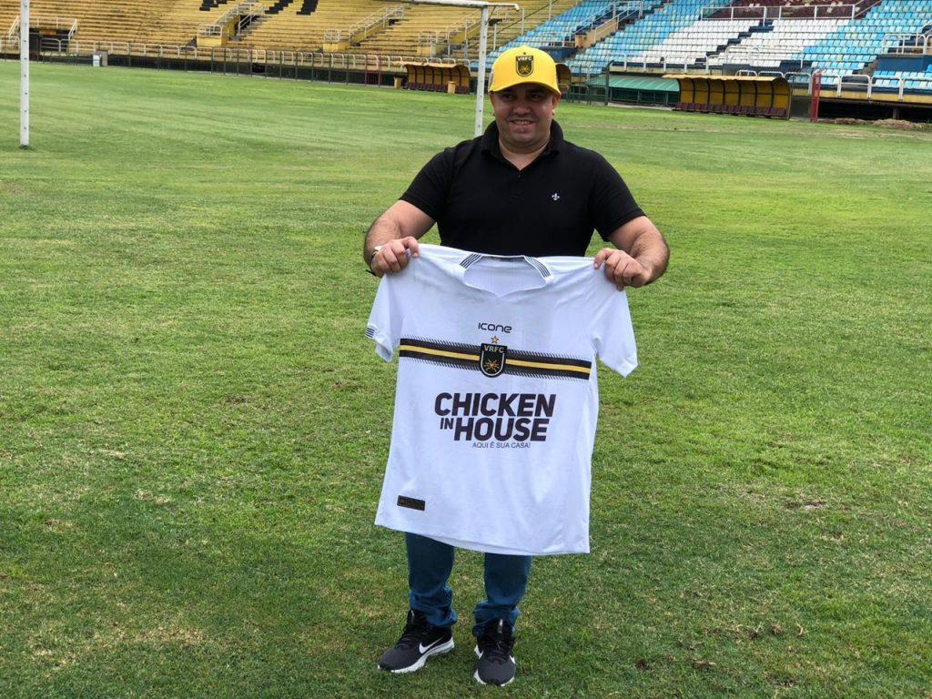Voltaço anuncia Chicken in House como nova patrocinadora master para 2021