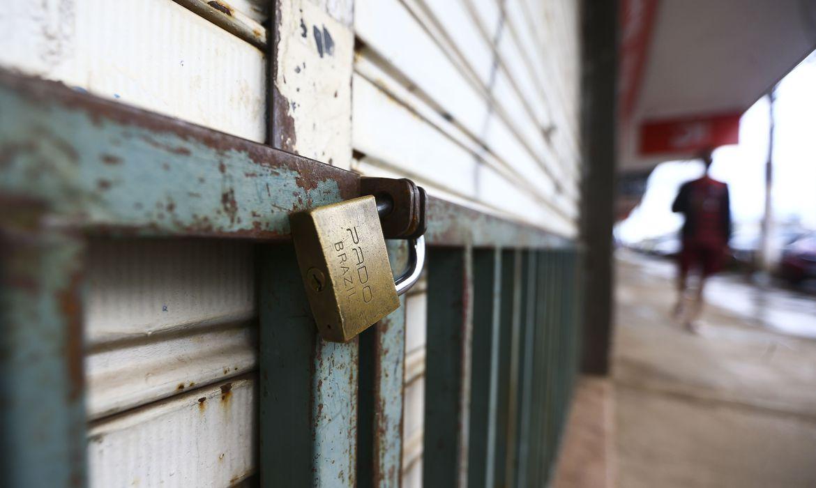 Covid-19: Secretários Estaduais de Saúde pedem toque de recolher nacional das 20h até as 6h