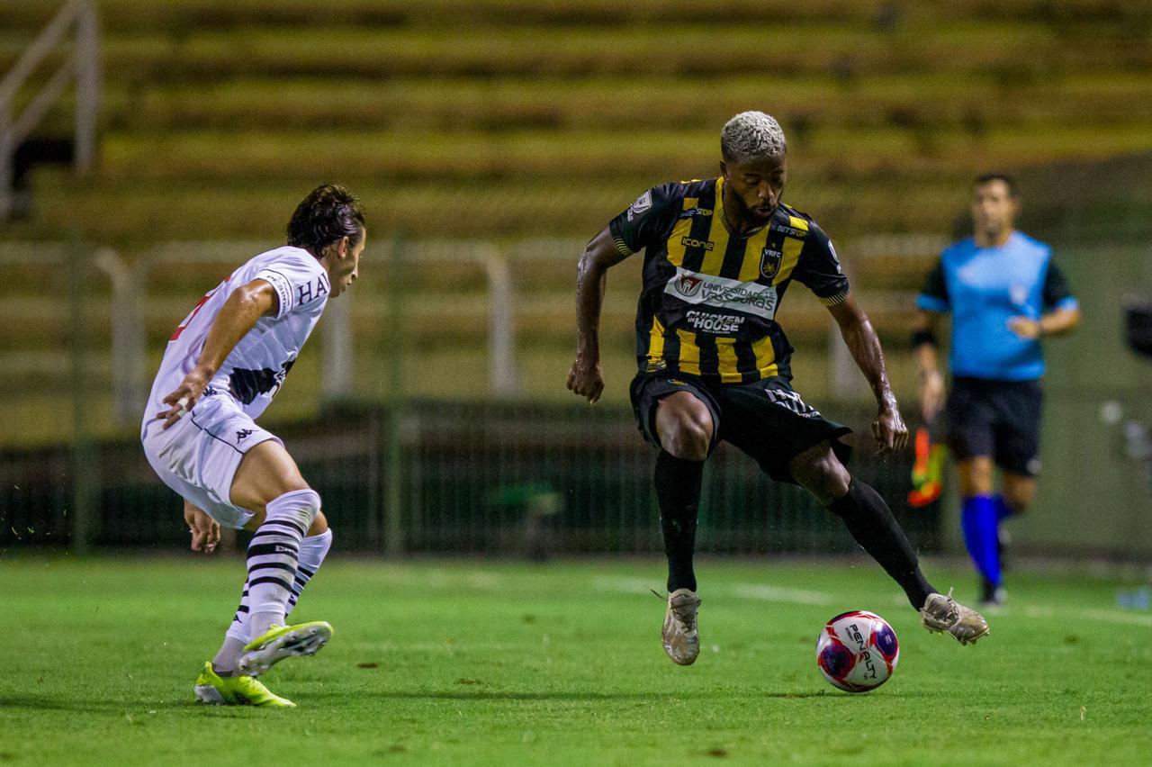 Voltaço reencontra Luso Brasileiro em confronto diante da Portuguesa-RJ ‘Conhecemos bem o campo’
