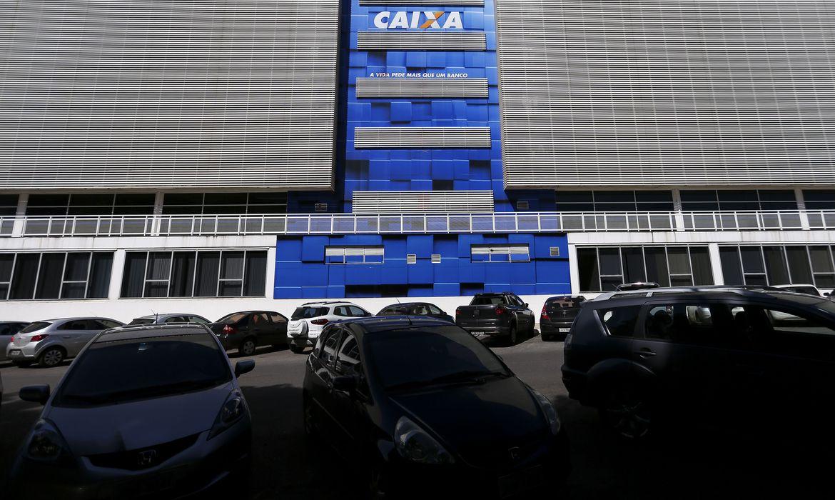 Auxílio emergencial é pago a beneficiários do Bolsa Família com NIS 6