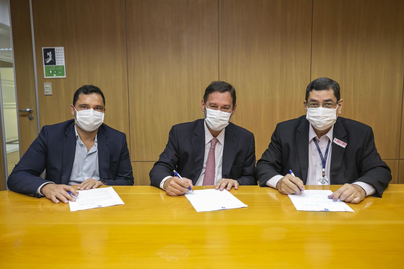 AgeRio e Jucerja assinam convênio para acelerar a concessão de crédito