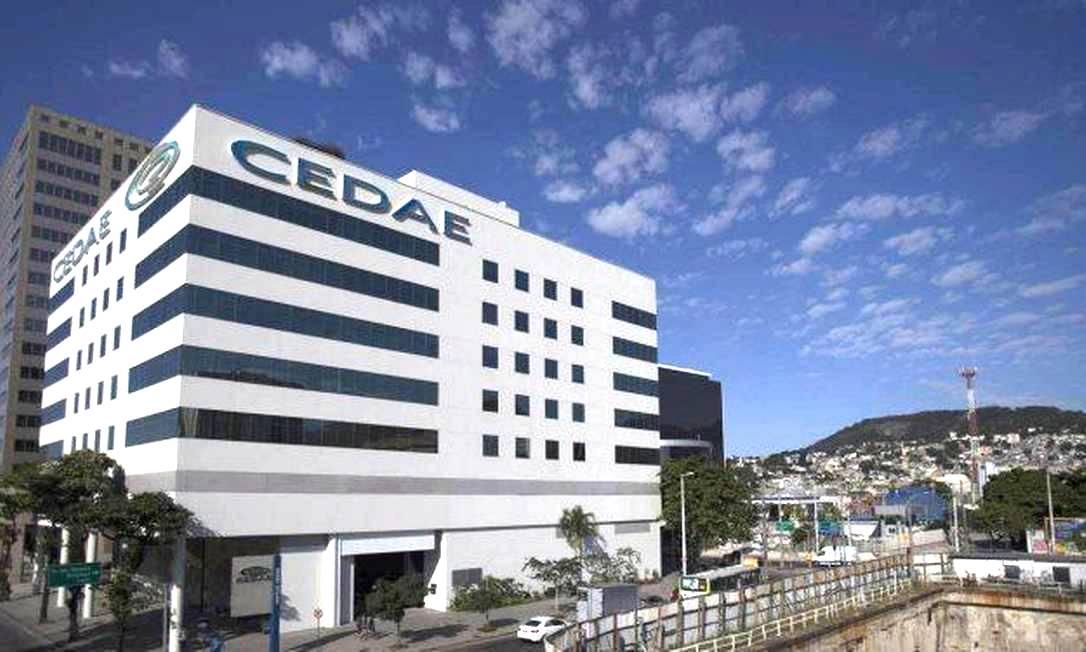 Governador do Rio promete investir dinheiro da Cedae em infraestrutura