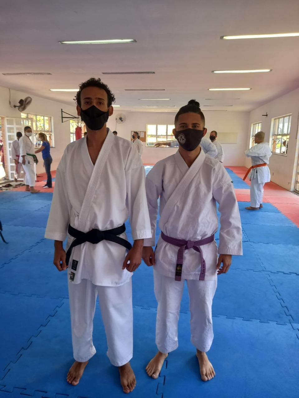 Atletas de karatê de Pinheiral pedem ajuda para disputar o Campeonato Brasileiro no Ceará