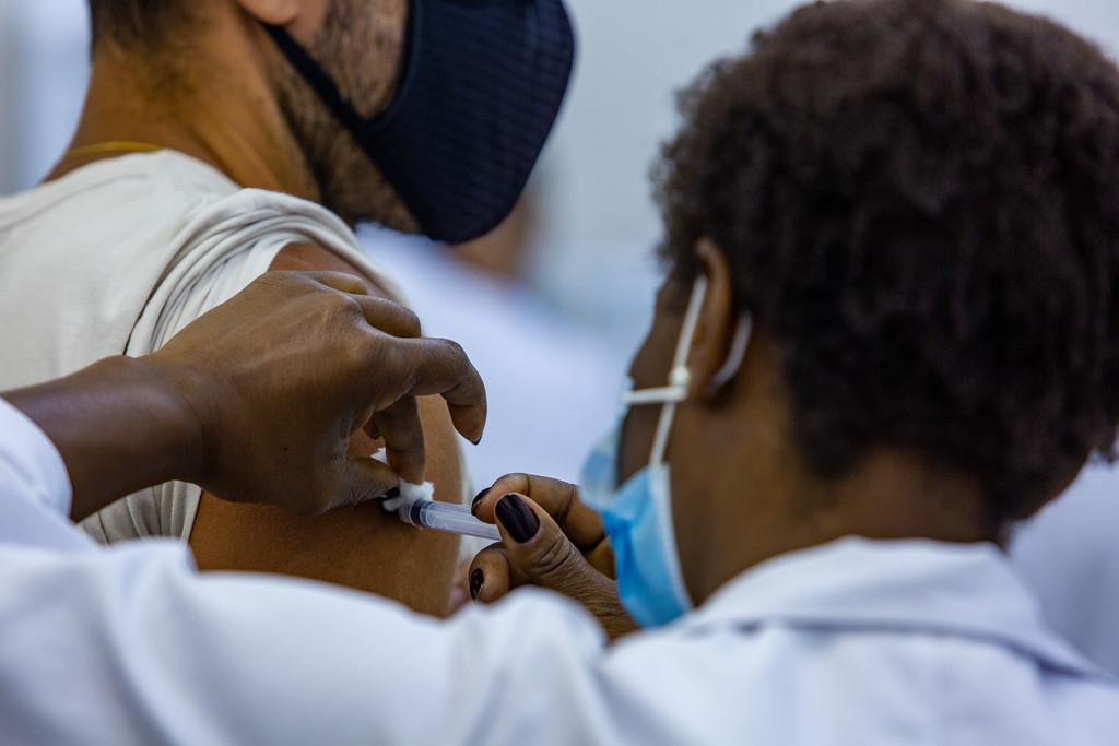 Covid-19: Estado do Rio ultrapassa marca de 70% da população vacinada