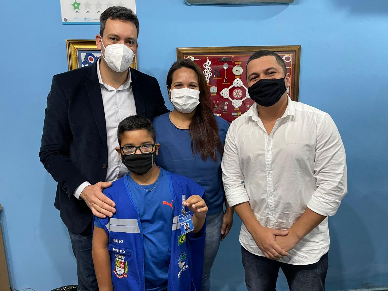Mangaratiba inicia entrega da carteira de identificação do autista