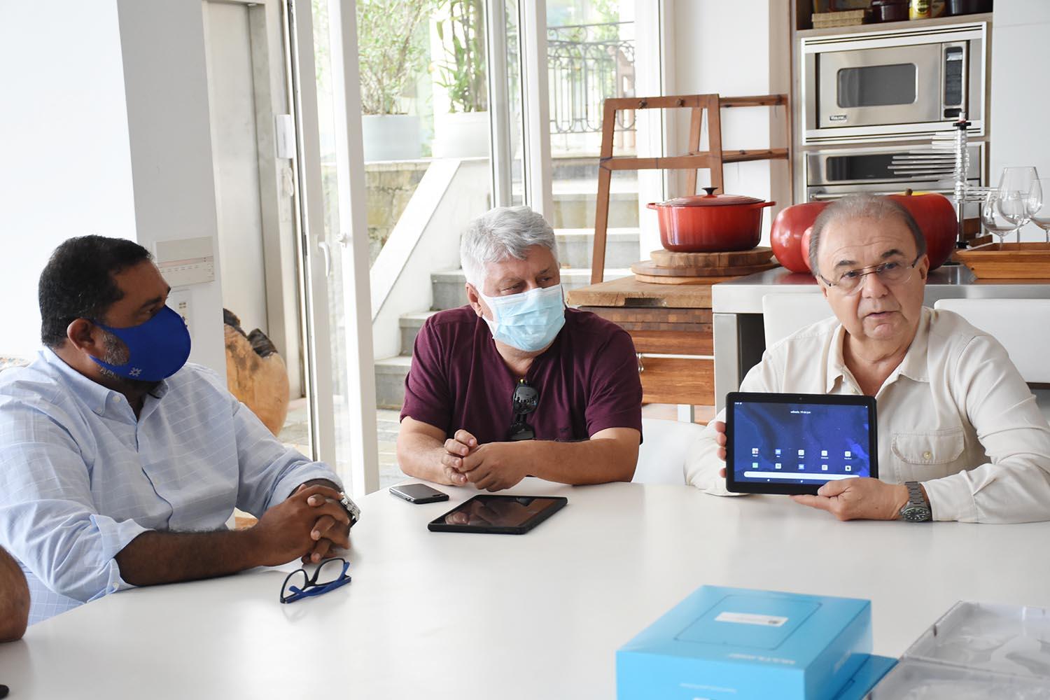 Alunos da rede municipal de  Angra dos Reis receberão tablets