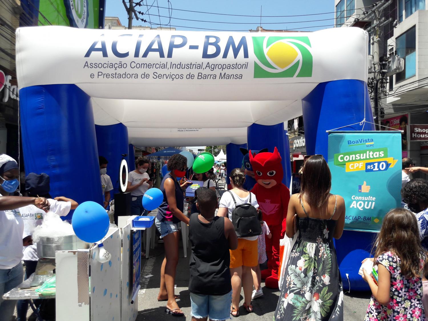 Domingão de Compras comemora 189 anos de Barra Mansa