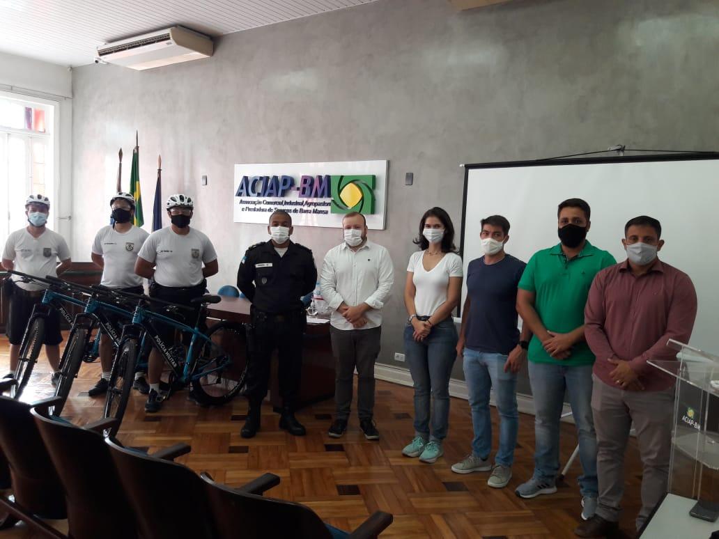 Policiamento com bicicletas é retomado no Centro de Barra Mansa