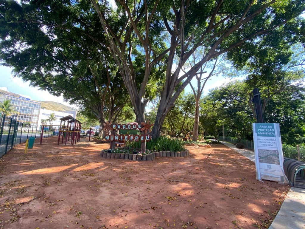 Prefeitura de Três Rios entrega Parque Municipal todo reformado