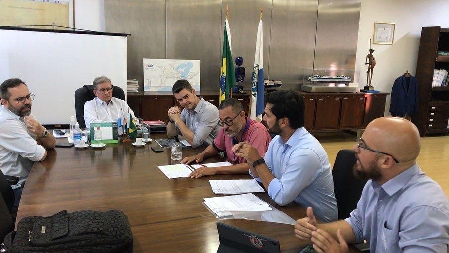Resende apresenta ao Governo do Estado projeto para modernização do Aeroporto de Resende
