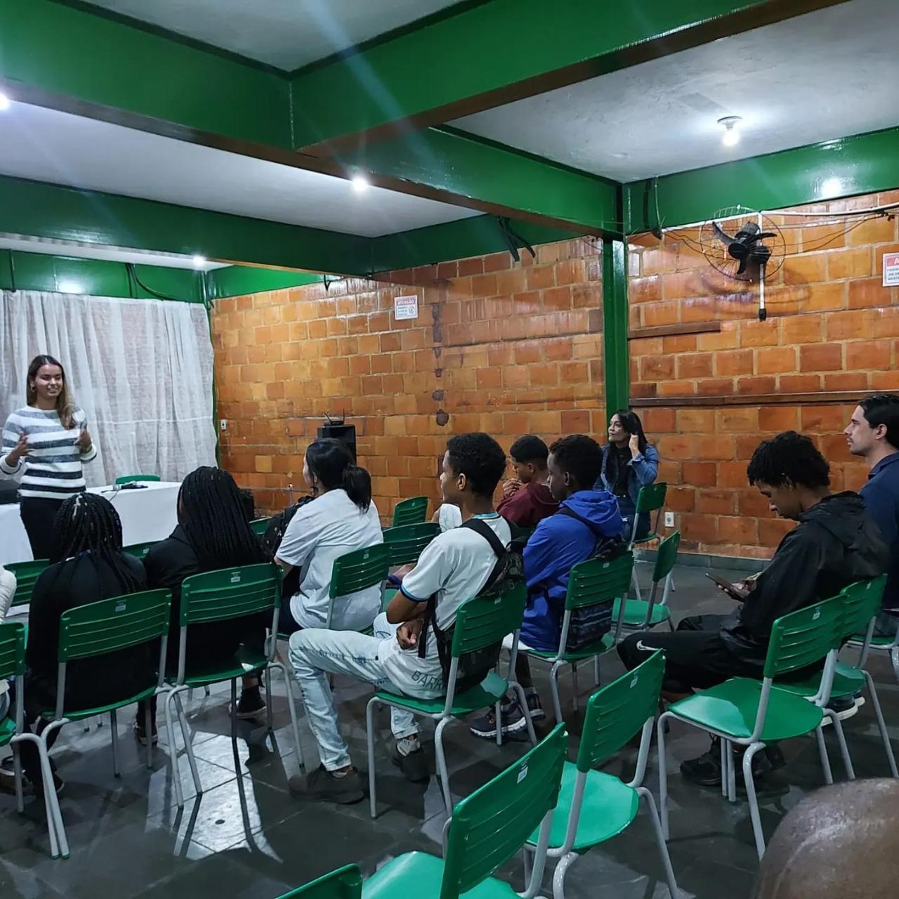 Barra Mansa realiza semana de atividades da Educação de Jovens e Adultos