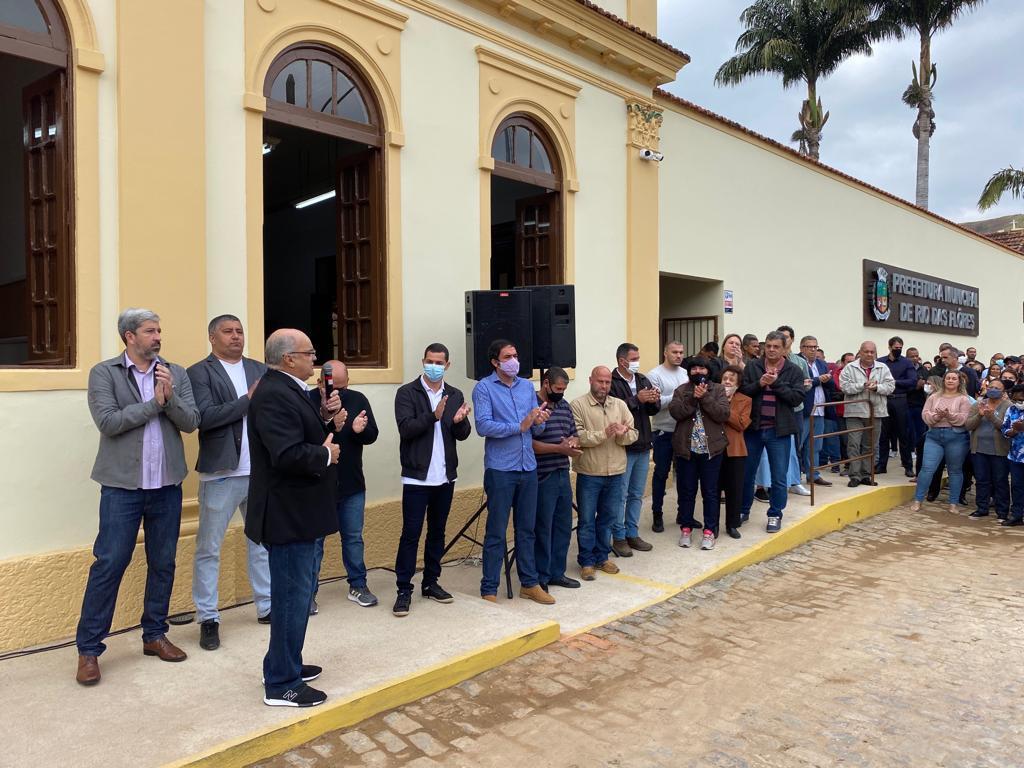 Rio das Flores inaugura novo Centro Administrativo