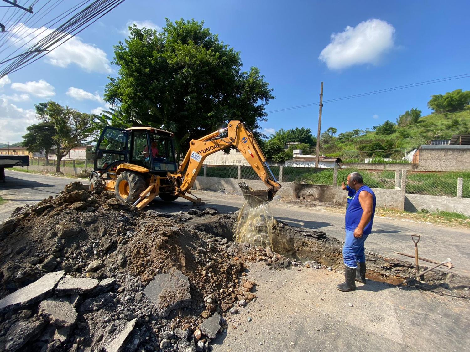 Saae-BM realiza manutenção em rede de abastecimento e no sistema elétrico