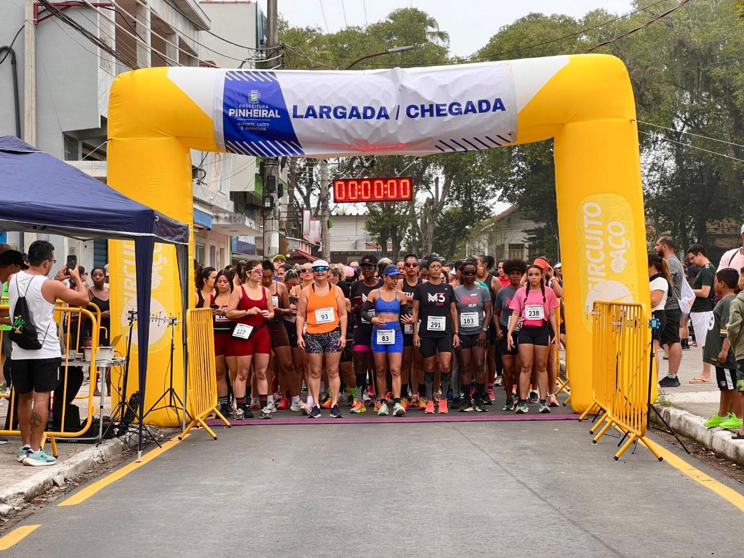 Eco Trilha da Mulher em Pinheiral reúne 350 participantes e celebra saúde, superação e solidariedade