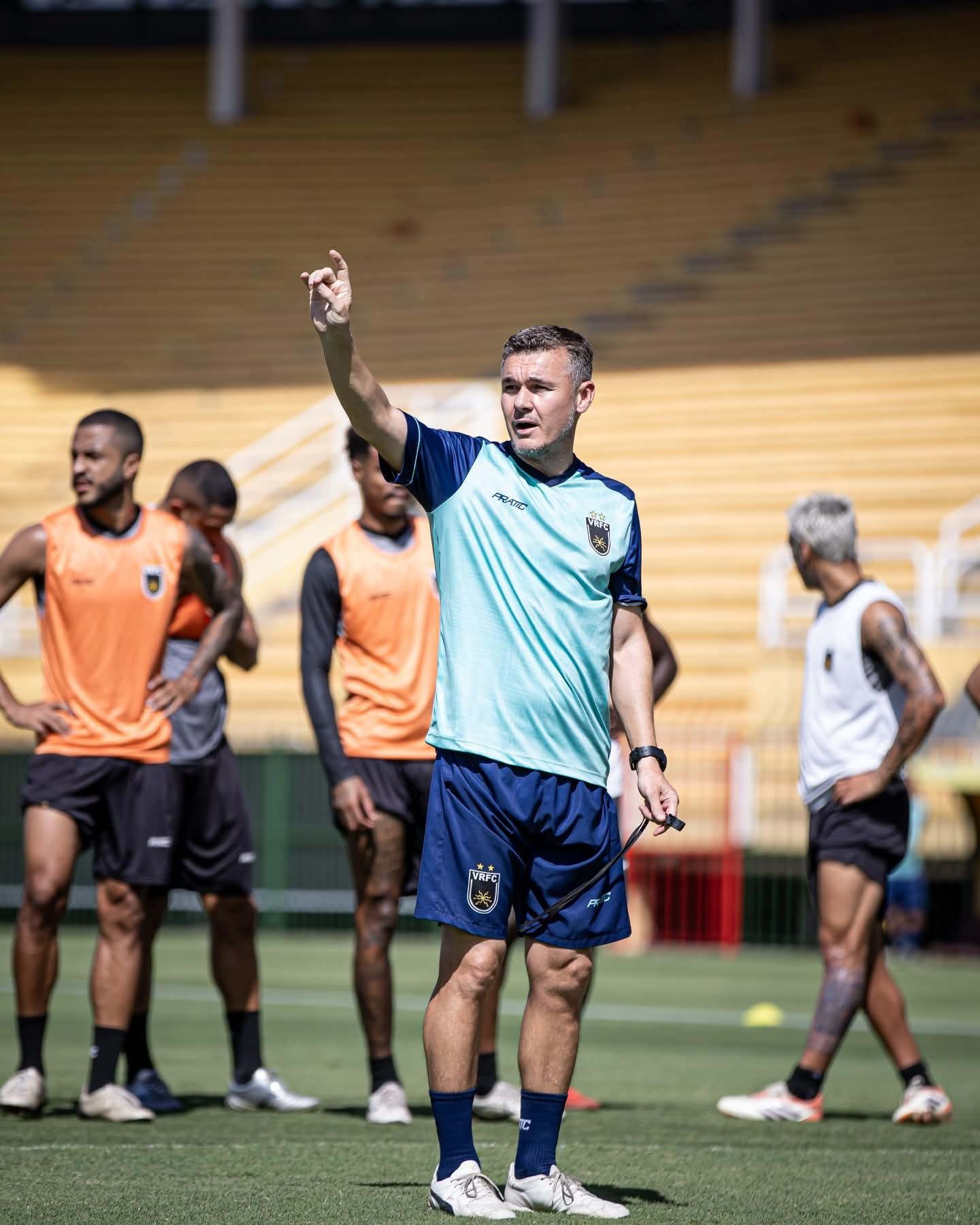 Caiu: Após início ruim na Série C, Voltaço demite técnico Wiliam de Mattia