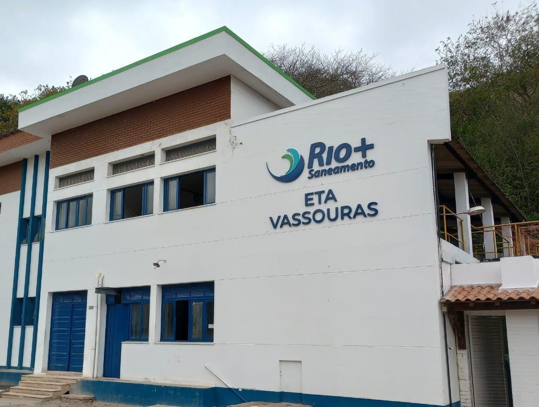 Com tarifa mais cara da região, Vassouras ganha apoio do deputado Yuri Moura contra a Rio +