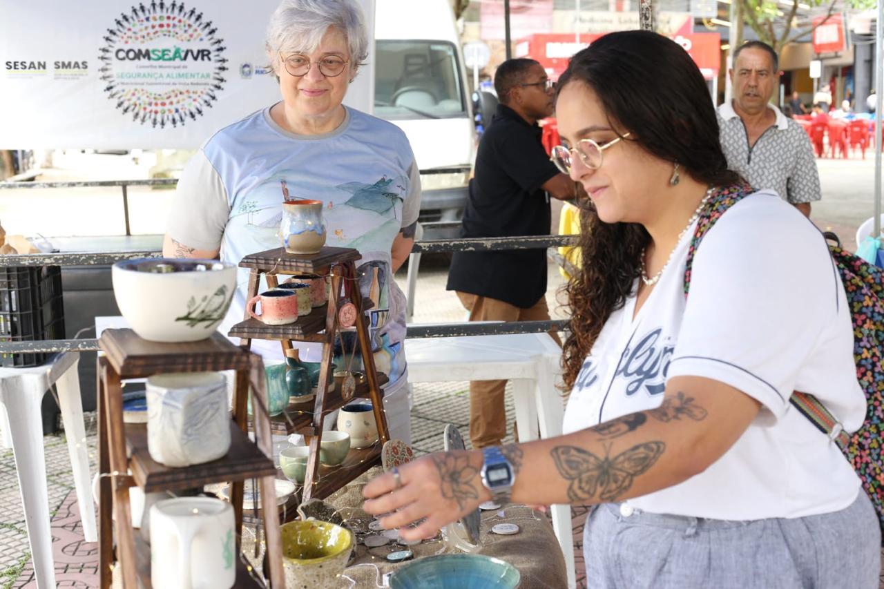 Feira da Roça de Volta Redonda terá espaço de adoção de animais no sábado (11)