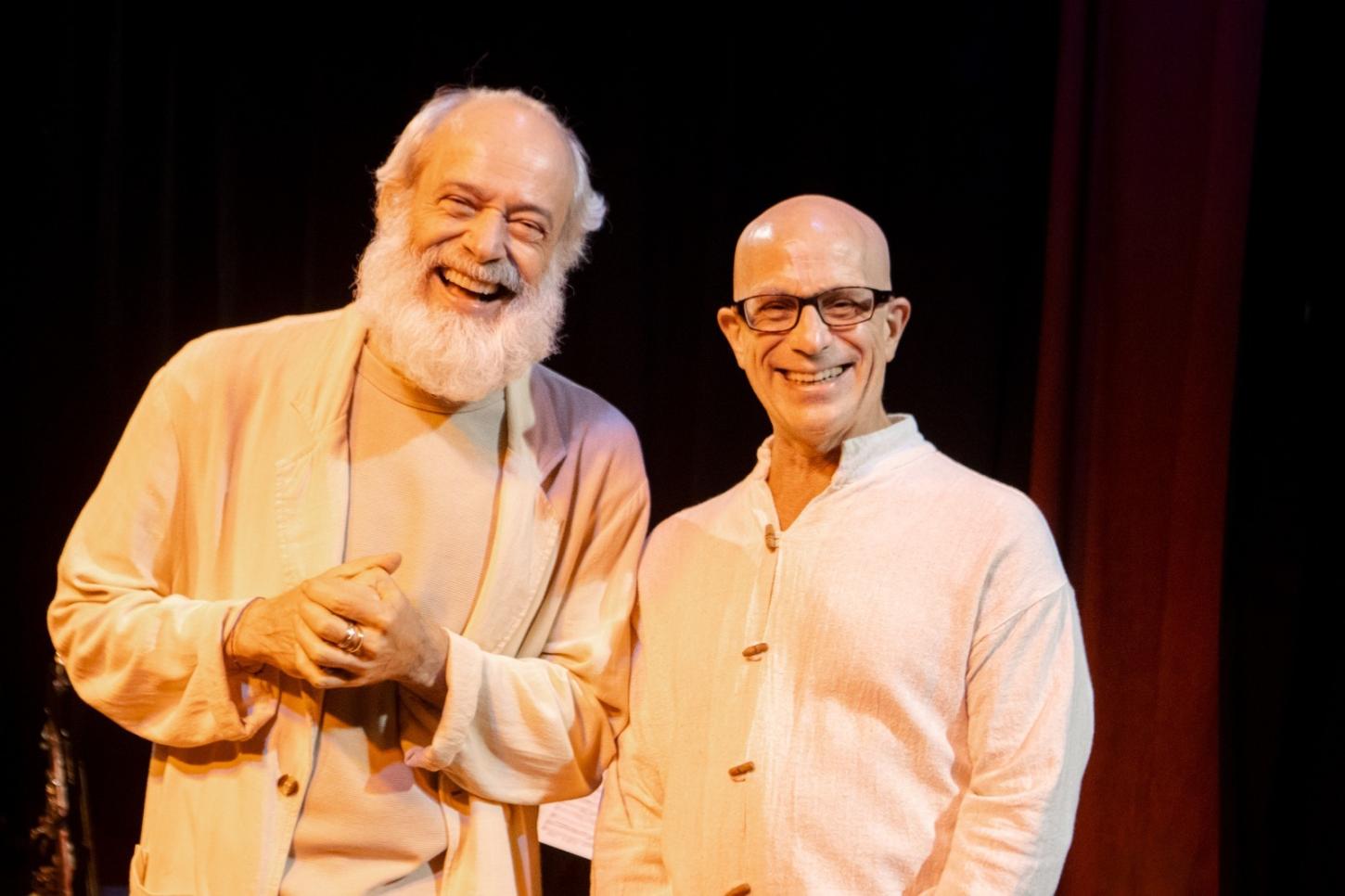 Teatro Sonora de Conservatória terá show de Carlos Malta e Cliff Korman com entrada gratuita nesta sexta (1)