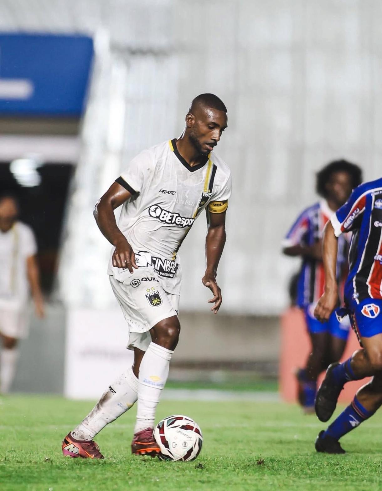 Voltaço perde pênalti e o jogo na Série C do Campeonato Brasileiro