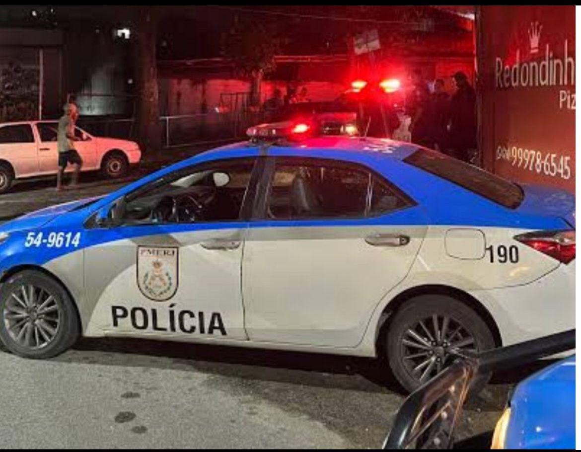 Ação contra baile funk termina com troca de tiros com a PM em Volta Redonda