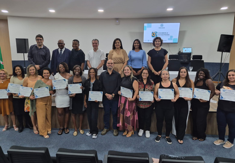 Três Rios forma mulheres no curso de Empilhadeira e incentiva presença feminina no setor