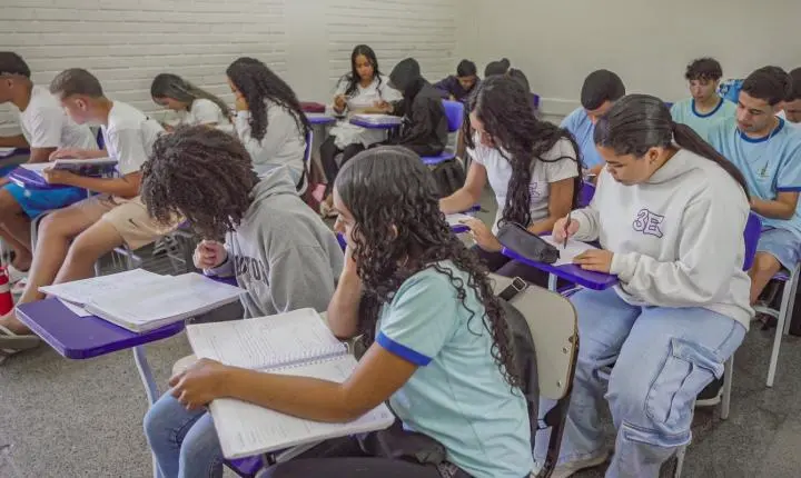 Estudantes de escolas públicas querem ensino e aprendizagem melhores